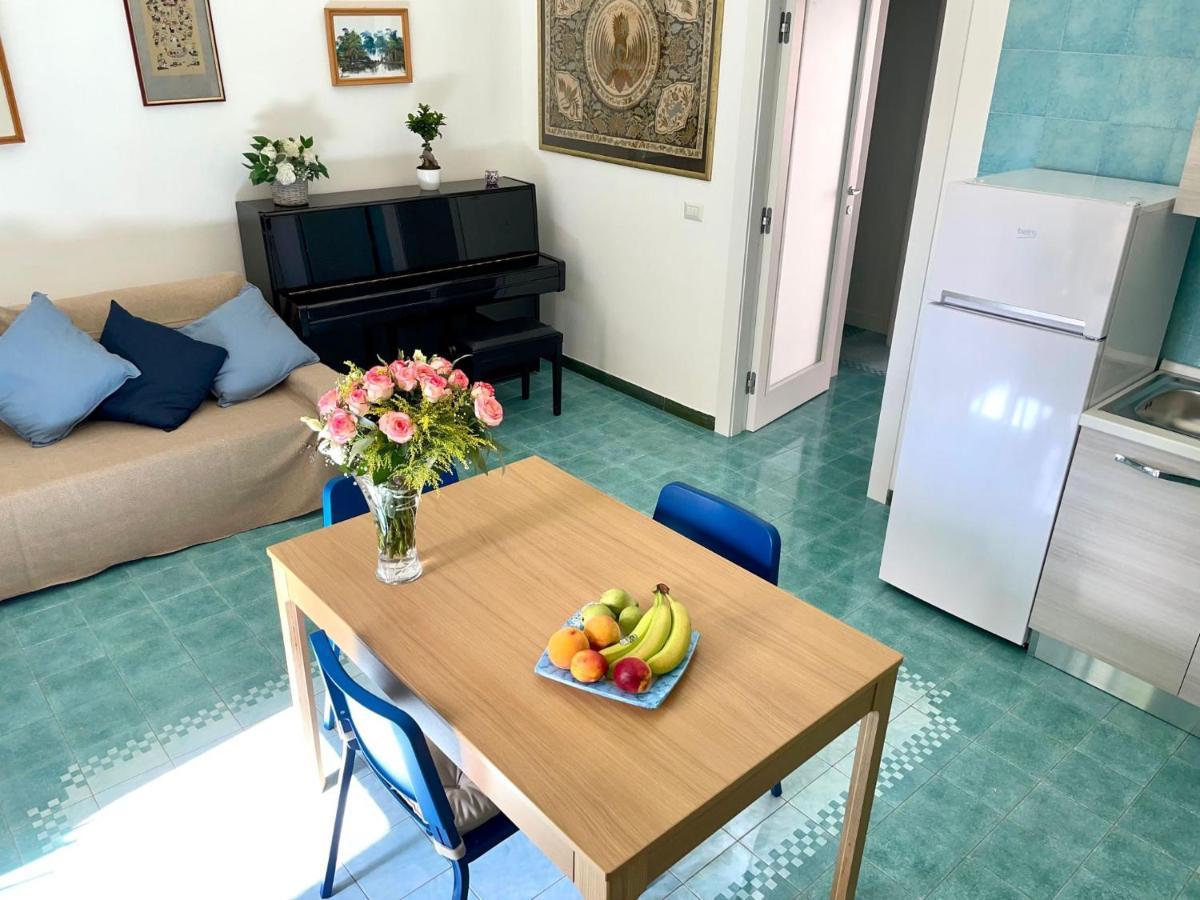 托雷安农齐亚塔Il Balcone Sulla Piazza别墅 外观 照片
